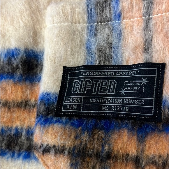 GFTDLA - Ponce Mohair Flannel                      ( OVERSIZED ) - Picture 5 of 13